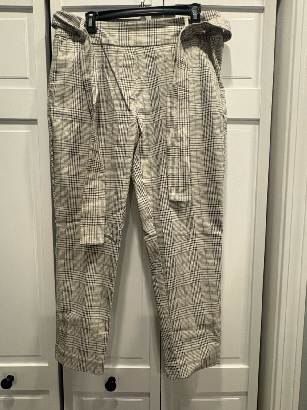 Jules & Leopold Cream and Black Plaid Paperbag Waist Pants